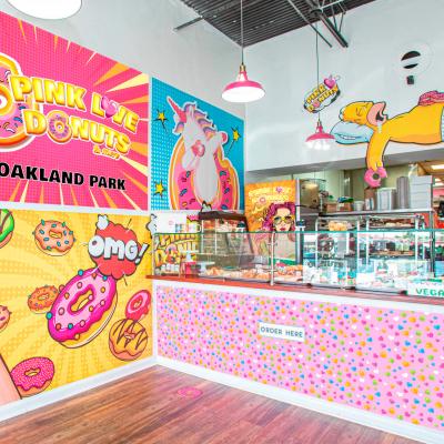Local Pink Love Donuts And More Oakland Park4